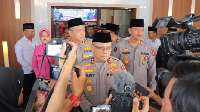 Bantahan Kapolda Lampung Irjen Helmy Santika, Perjuangan Jemaah Haji, Prabowo Ngarep Ganjar