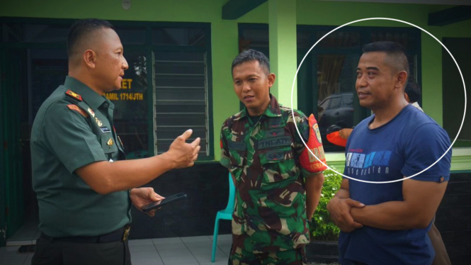 Pria Cepak Badan Tegap Tiba-tiba Datangi Markas TNI, Bawa 2 Pistol dan Puluhan Munisi