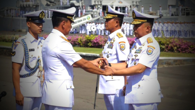 2 Tahun, Dua Jenderal Eks Komandan Kapal Perang Perusak Rudal TNI Melesat Jadi Panglima Koarmada II