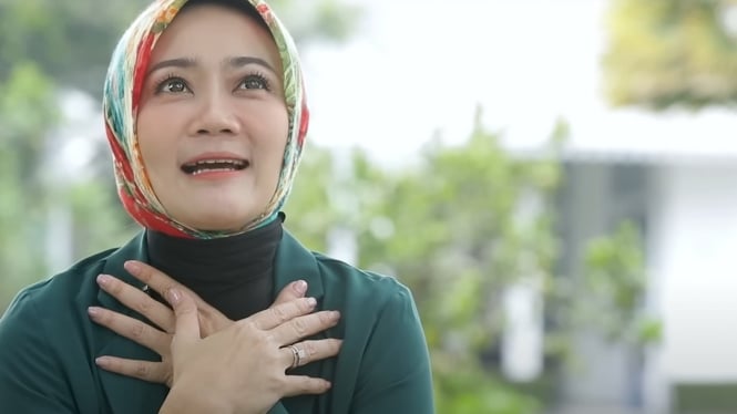 Atalia Praratya Sebut Keputusan Putrinya Tak Kenakan Hijab Jadi Ujian untuk Keluarga
