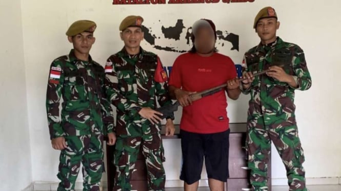 Berhasil Luluhkan Hati Warga, Satgas Yonarhanud 8 TNI AD Dapat Senjata Api di Perbatasan RI-Malaysia