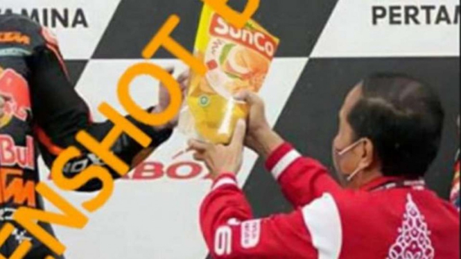 Cek Fakta: Foto Jokowi Beri Minyak Goreng kepada Pebalap MotoGP