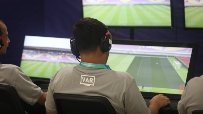 FIFA Ungkap Kabar Baik soal VAR di Liga 1 dan Wasit Indonesia