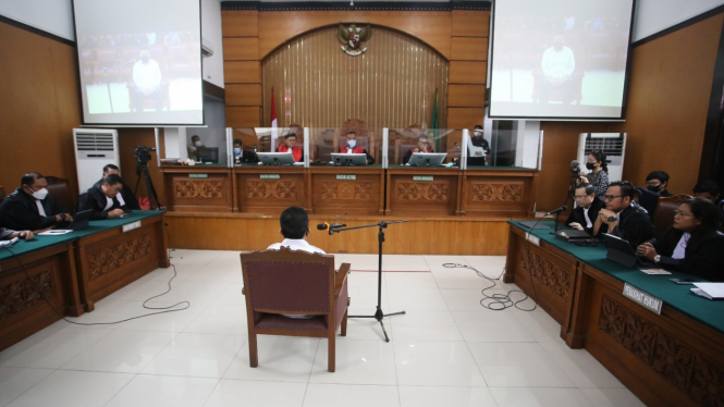 Jaksa Kasus Sambo Pakai Tas Mewah, Momen Keluarga Sambo di Pengadilan