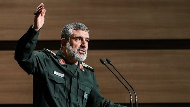 Jenderal Amir Hajizadeh: Insya Allah Kami Akan Bunuh Donald Trump