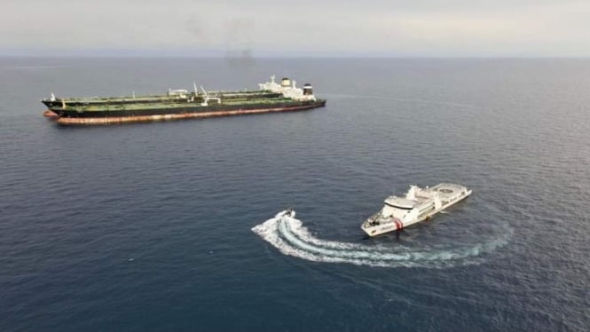 Kapal Tanker Iran Kelabui Radar Bakamla, Anies Tak Mau Cawe-cawe soal JIS