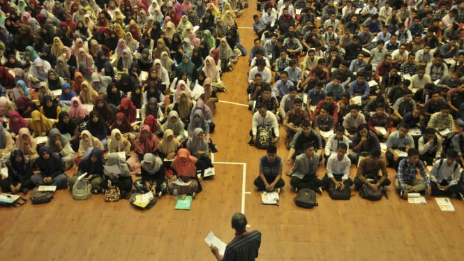 Kuliah di PTN Indonesia Tetap Bayar Tidak Seperti di Luar Negeri, Ini Penjelasan Kemendikbud