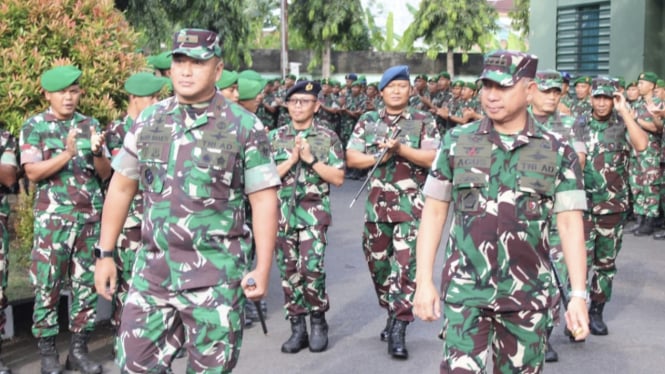 Kunjungi Makorem 162/WB, Panglima TNI Perintahkan Anak Buah Dampingi Petani