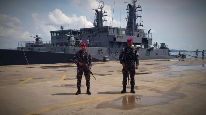 Masuk NKRI, 2 Kapal Perang Anti Ranjau Asing Dijaga Ketat Pasukan Hantu Laut Marinir TNI