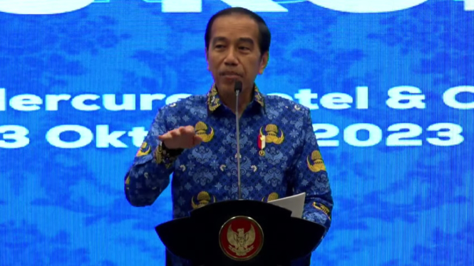 Momen Jokowi Jengkel Saat Tahu Guru Sampai Malam Urus SPJ, Bukan Ngurusin Belajar