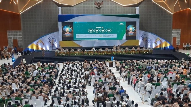Muktamar Muhammadiyah, Hasil Pemilu Malaysia hingga Hubungan Jokowi-Surya Paloh