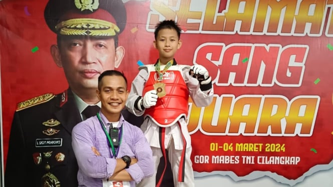 Pelatih Taekwondo dari Brimob Jambi Raih 10 Medali Emas Kapolri Cup