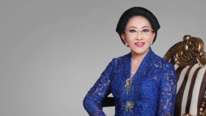 Pendiri Yayasan Puteri Indonesia Dr. BRA. Mooryati Soedibyo, Raih Award dari Ibu Negara Thailand