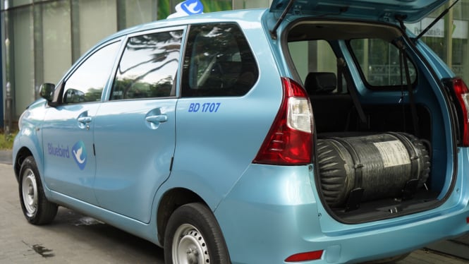 Ternyata Ada Ribuan Toyota Avanza Berbahan Bakar Gas Seliweran di Jalan