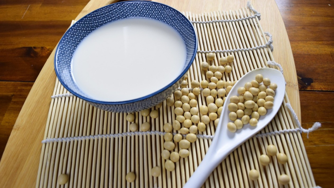 8 Manfaat Susu Kedelai untuk Kesehatan, Bisa Meredakan Gejala Menopause