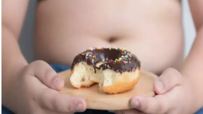 Jadi Cikal Bakal Obesitas Hingga Diabetes, Begini Trik Batasi Konsumsi Gula pada Anak