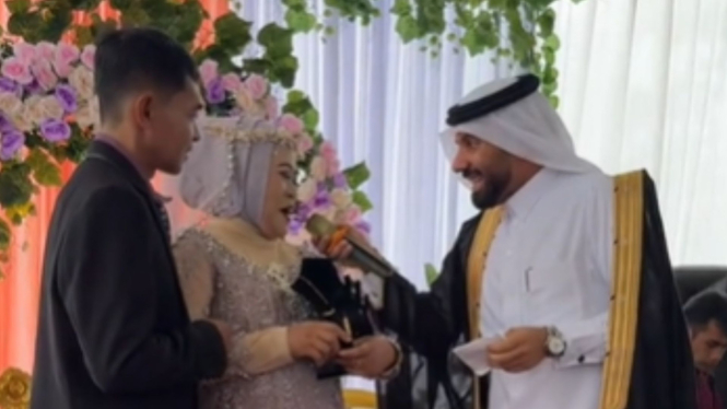 Momen Majikan Arab Datang ke Pernikahan ART di Jateng, Dia Ngomong Warga Bilang Amin
