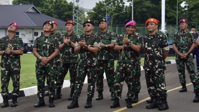 Momen Panglima TNI Datangi Markas Pasukan Elite Denjaka Korps Marinir TNI AL