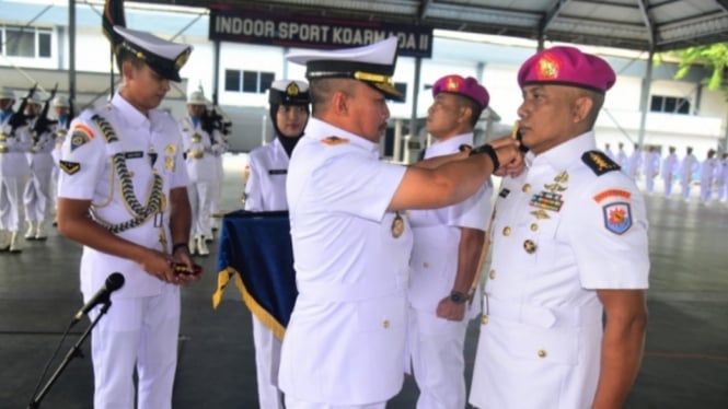 Pangkoarmada II Lantik Kolonel Sabono Jadi Komandan Satuan Marinir Koarmada II