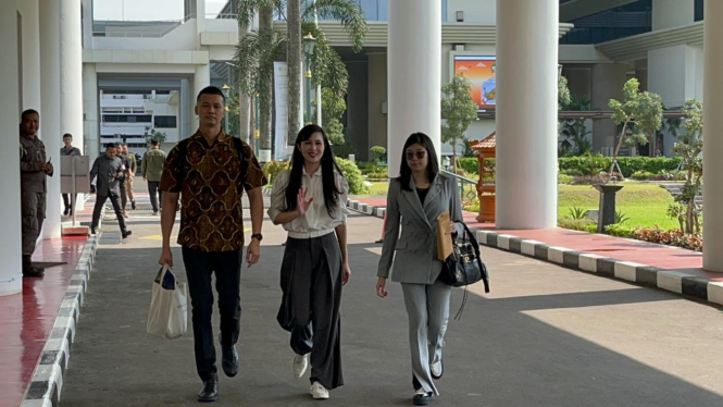 Sandra Dewi Jalani Pemeriksaan di Kejaksaan Agung, Mohon Doa dan Dukungan
