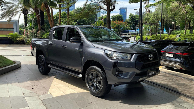 Terungkap Alasan Toyota Masih Impor Pikap Double Cabin dari Thailand