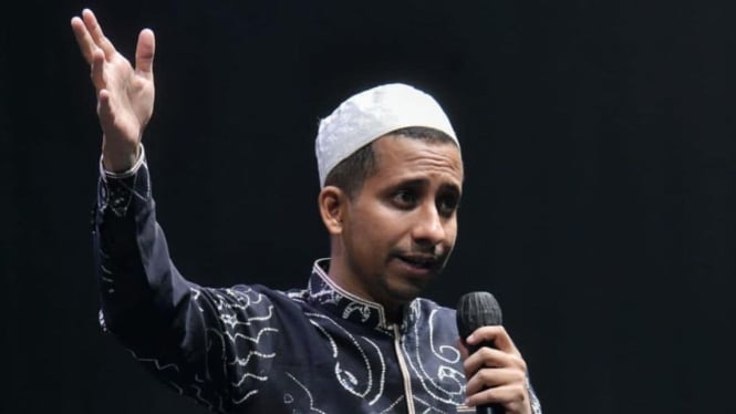 UIN Jakarta Beri Habib Jafar Penghargaan Young Hero Anak Muda Berpengaruh