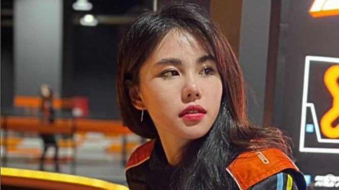 Usai Dijuhat Netizen, Zoe Levana yang Viral Mobilnya Masuk Jalur TransJakarta Bakal Ditilang