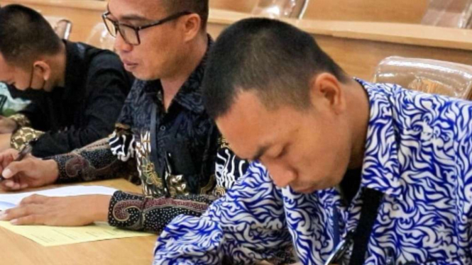 Viral Dua Penyandang Disabilitas Ukir Prestasi, Lolos Rekrutmen Calon Anggota Polri Jalur SIPSS