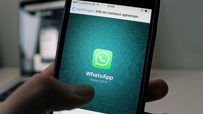 WhatsApp Ogah Tunduk Sama UU, Menantang Pemerintah