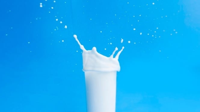 6 Perbedaan Susu UHT dan Susu Pasteurisasi, Mana yang Lebih Sehat dan Tahan Lama?