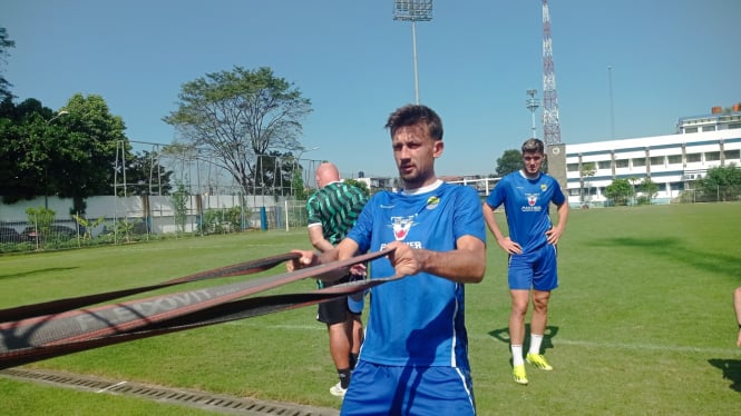 Pengalaman Menarik Mateo Kocijan Debut Bersama Persib di Piala Presiden
