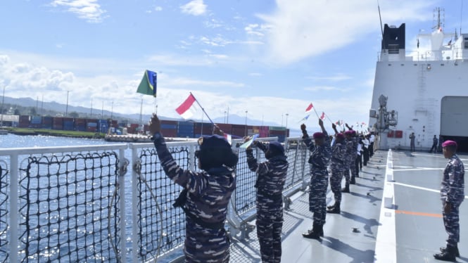 Cetak Sejarah Baru, Satgas Port Visit Muhibah TNI AL Tiba di Solomon Islands