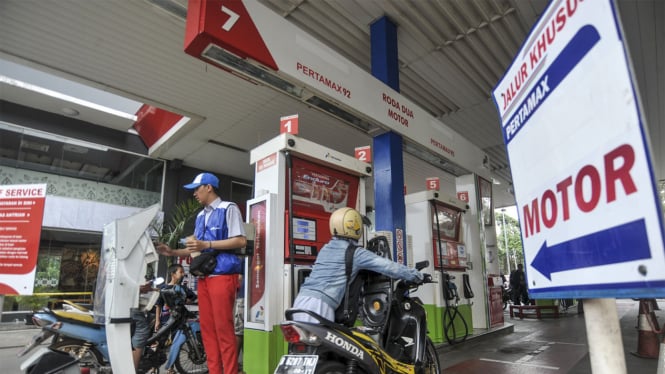 Kompak Turun, Ini Daftar Harga BBM Pertamina, Shell, BP dan Vivo per 1 Oktober 2024