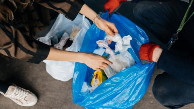 Cara Mengurangi Limbah Plastik: Transformasi Kecil yang Membawa Dampak Besar bagi Lingkungan