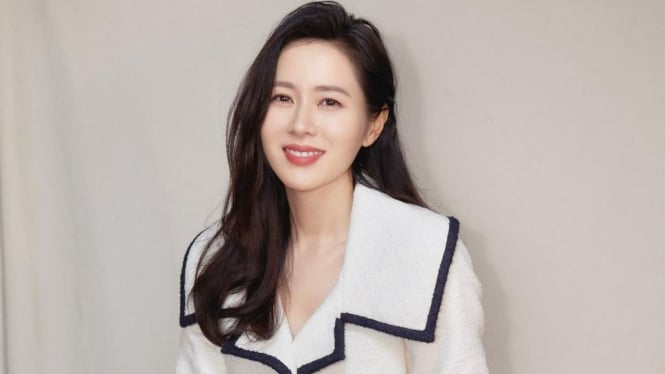 Ada Son Ye Jin, Ribuan Pelaku Hiburan Korea Tuntut Pemakzulan Presiden Yoon Suk Yeol