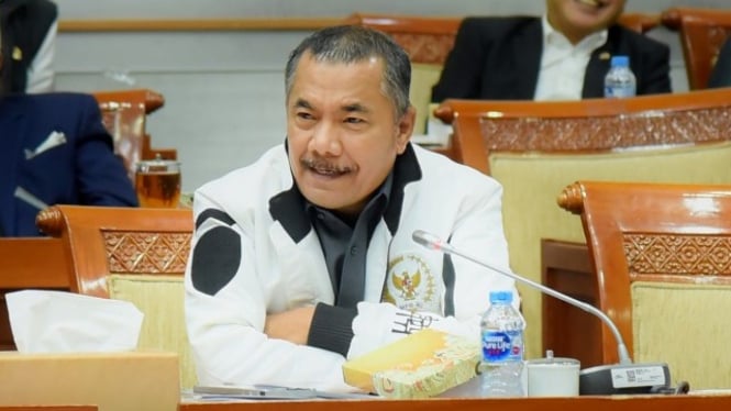 Beban Rakyat Terlalu Besar, Anggota DPR RI Minta SIM, TNKB dan STNK Berlaku Seumur Hidup