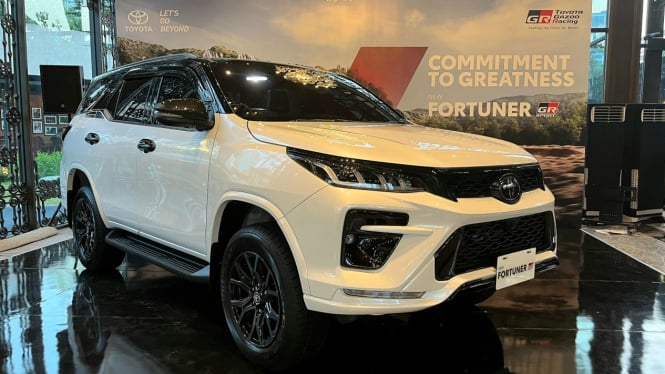 Ditulis Rp6 Juta oleh Pejabat, Segini Harga Aslinya Toyota Fortuner di Indonesia